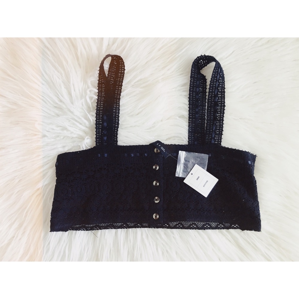 Boho Lace Crop • Urban Outfitters